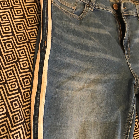 Denim - Picture 3 of 3